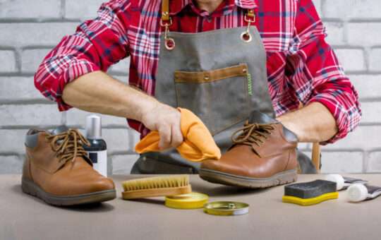 alasan harus cuci sepatu di jasa cleaning profesional